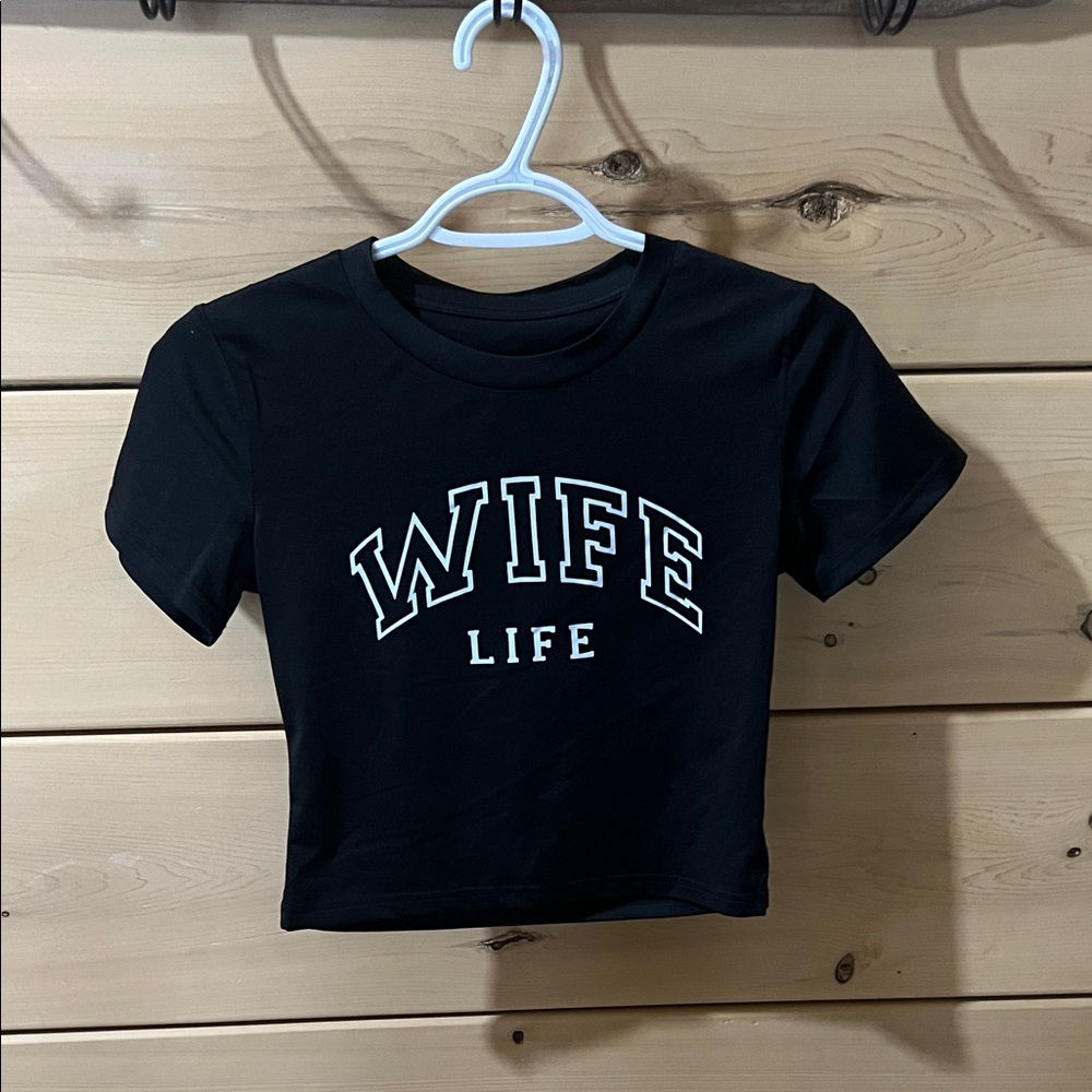 Black Graphic Crop Top